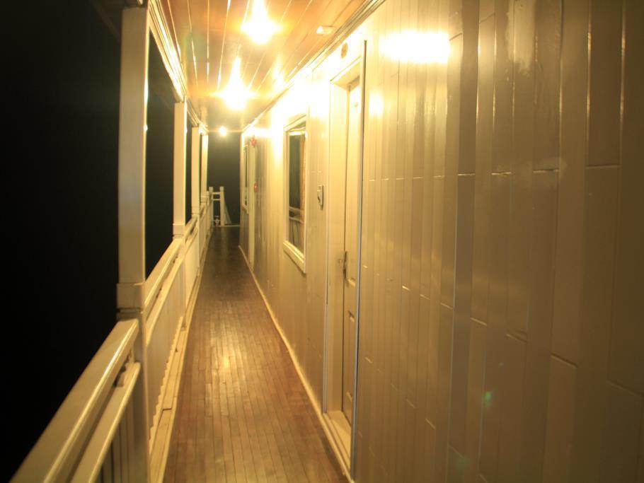 Halong Legacy Cruise Hotel Ha Long Bagian luar foto
