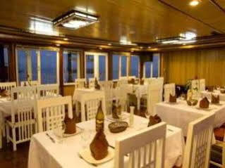 Halong Legacy Cruise Hotel Ha Long Bagian luar foto
