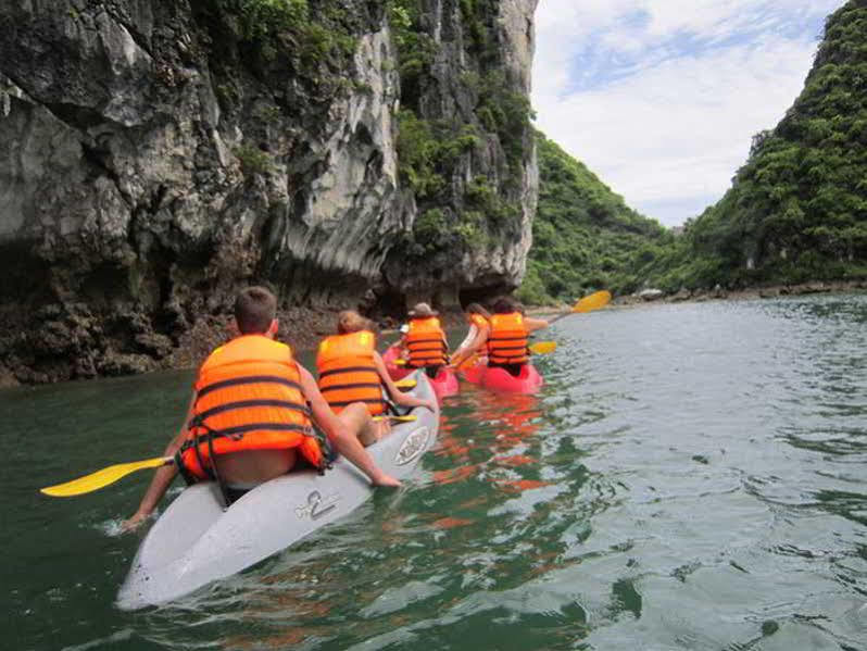 Halong Legacy Cruise Hotel Ha Long Bagian luar foto